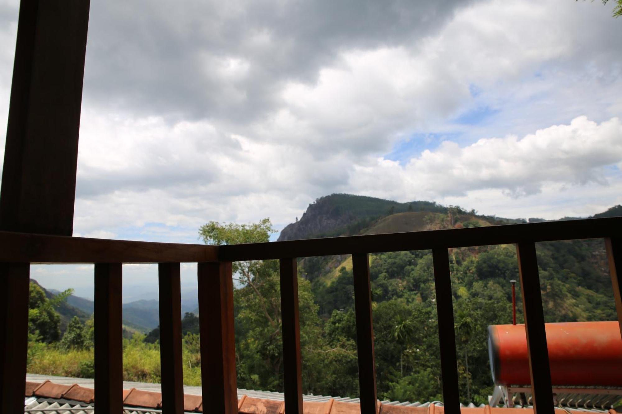 Village View Homestay Ella Buitenkant foto